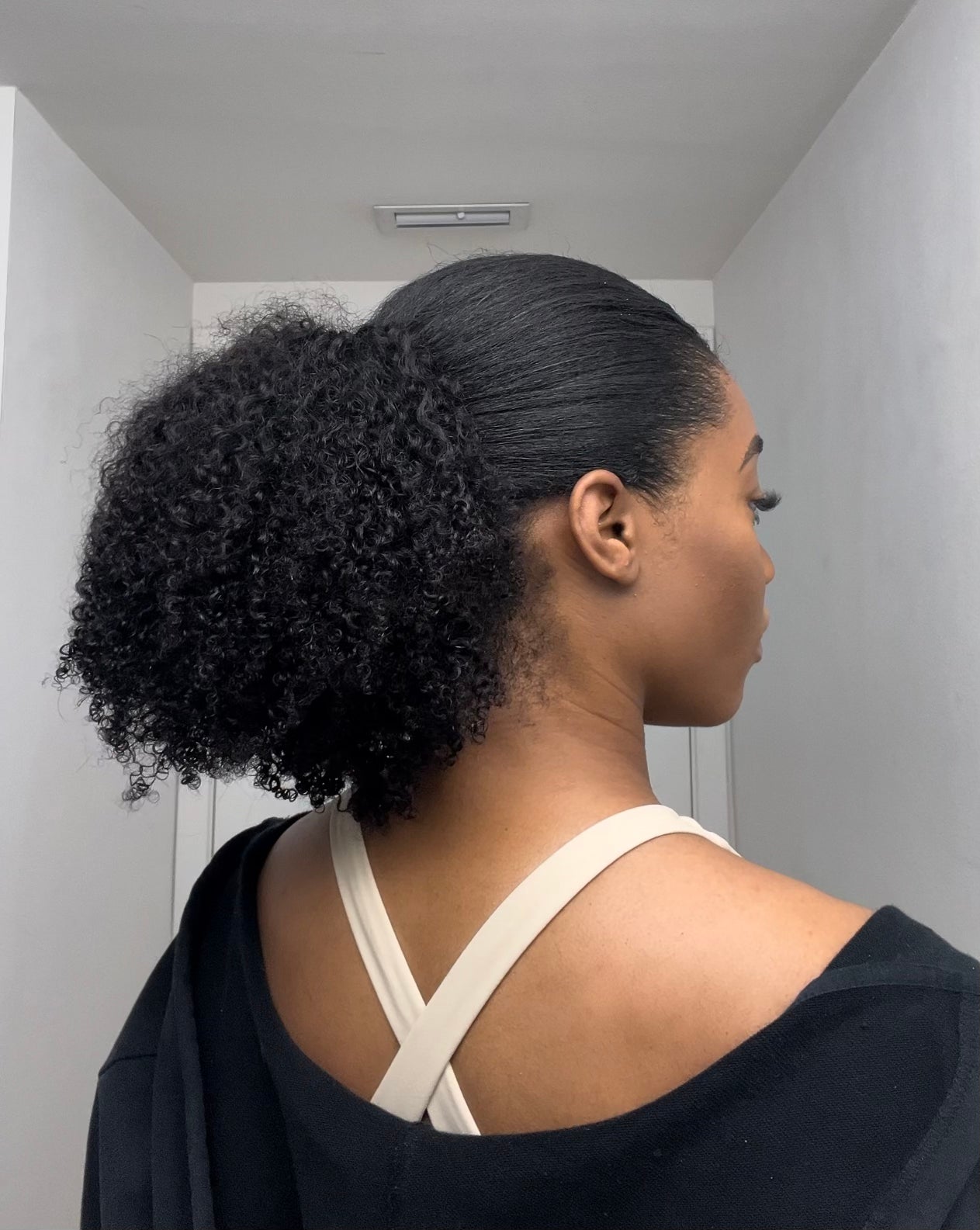 Yani Curl Drawstring Ponytail